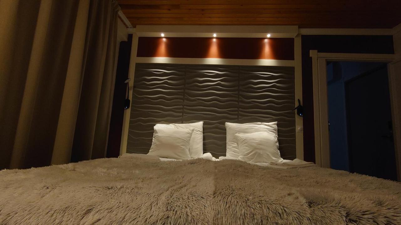 Hotel Guossi Karigasniemi Ngoại thất bức ảnh